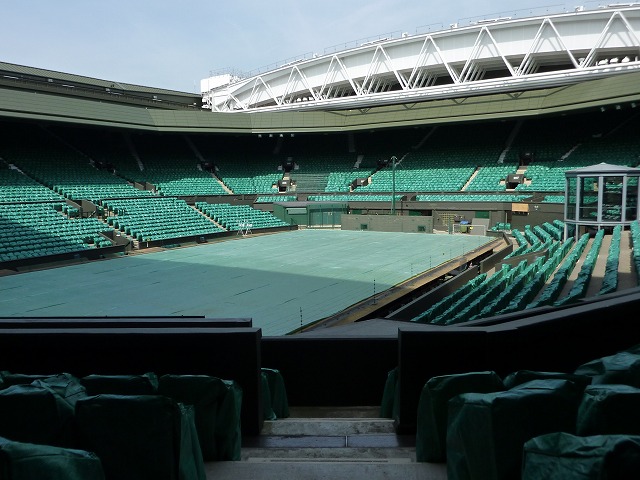<b>ウィンブルドン</b>テニスコート（<b>Wimbledon</b> Center court)