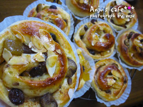 Anju's　bakery(*v.v)｡