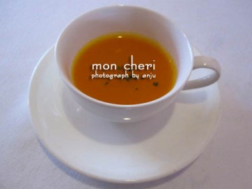 『季節のフランス食堂 mon ｃheri （モン・シェリ）』