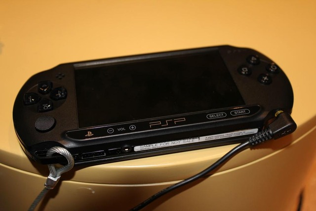 PSP-E1000