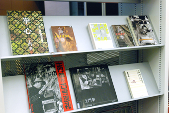 図書展示 「奈良を愛した二人～入江泰吉と土門拳～ 」、様子