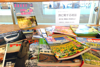 図書展示 「｢仮想旅行｣ －本を読んで旅気分！奈良の散策から世界の秘境まで－」、様子