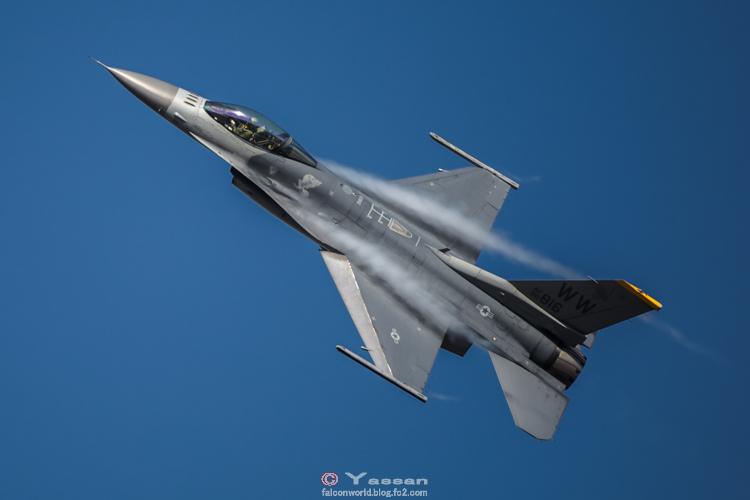 F-16　ファイティングファルコン141207-3948_convert_20141211185242