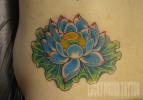 LUCKY ROUND TATTOO 蓮の花のタトゥー13