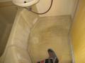 東京都練馬区　賃貸物件原状回復　入居者退去後空き室２ＤＫハウスクリーニング　浴室ユニットバス清掃　作業前　１