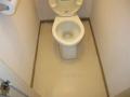 東京都練馬区　賃貸物件原状回復　入居者退去後空き室２ＤＫハウスクリーニング　トイレ清掃　作業完了後　１