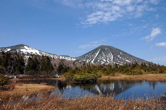 Suren Numa Pond, Hakkouda Mountains, Aomori  220522 1-1-s