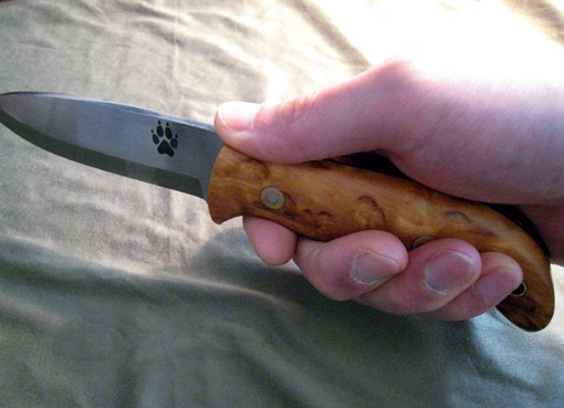 絵描きゴトキャンプゴト。 The TimberWolf Bushcraft Knife