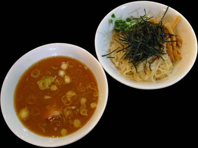 山口県山口市「侍」のつけ麺(濃い味・Wスープ・平打麺)